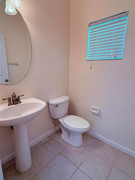 2529 Galliano Cir — Photo 10