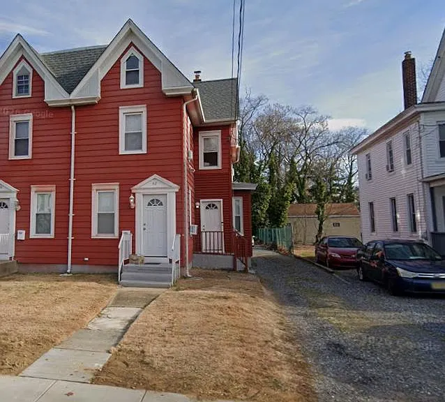 42 Delsea Dr N — Photo 1