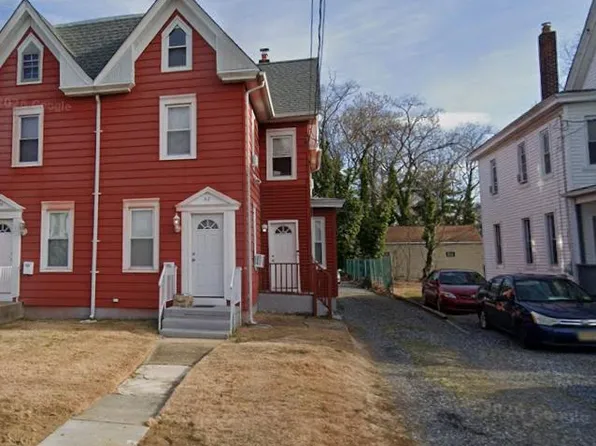 42 Delsea Dr N, Glassboro, NJ 08028