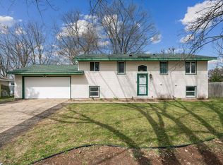 321 110th Ave NW, Coon Rapids, MN 55448