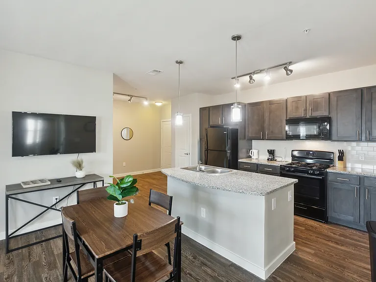 Smart Living at Cypress Creek Apartment Homes — Photo 10