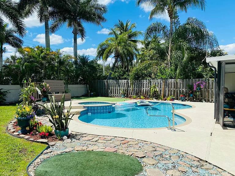 9928 Moss Pond Dr — Photo 21