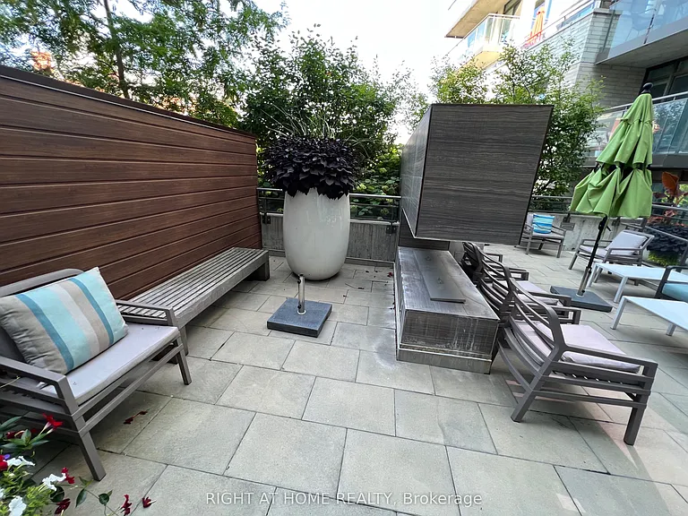 411 Mackay St #601 — Photo 19