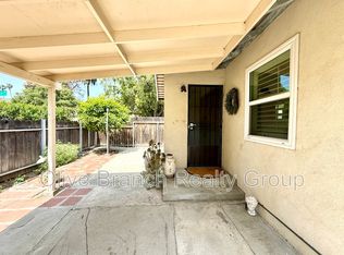 634 N Hill Ave, Pasadena, CA 91106