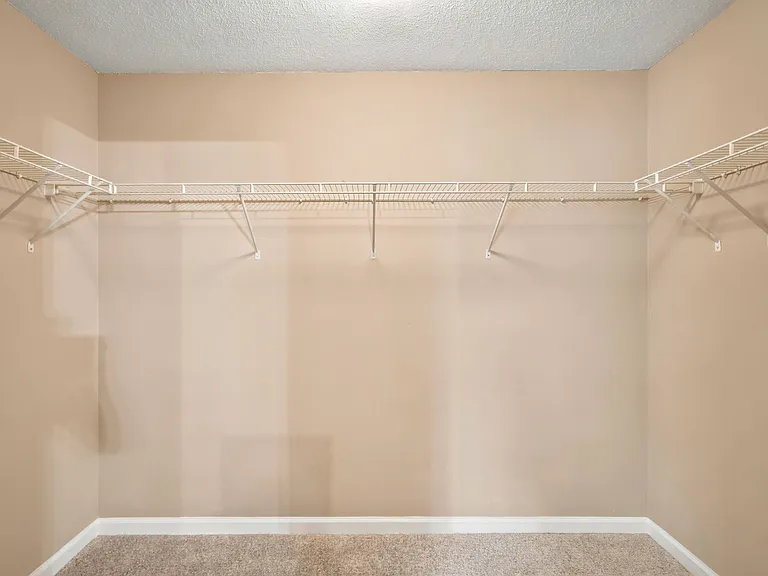 86 Hanna Dr — Photo 18