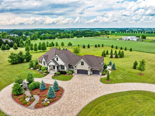 46 Anita Dr, Saint Clements, ON N0B 2M0