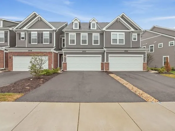 5920 Hawkweed Dr, Naperville, IL 60564