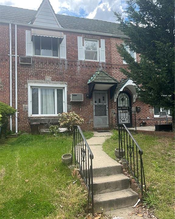 6158 77th St, Middle Village, NY 11379 Zillow