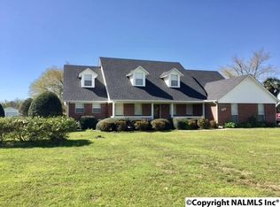 420 Rabbittown Rd, Glencoe, AL 35905