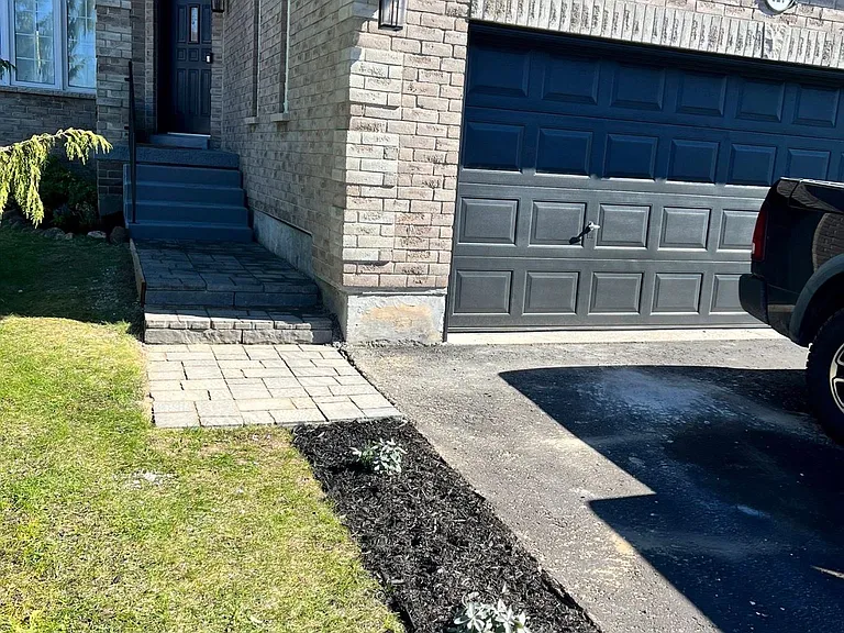 127 Birchwood Dr — Photo 1