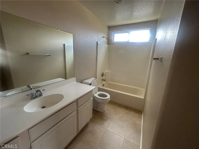 1531 Preston Dr — Photo 16