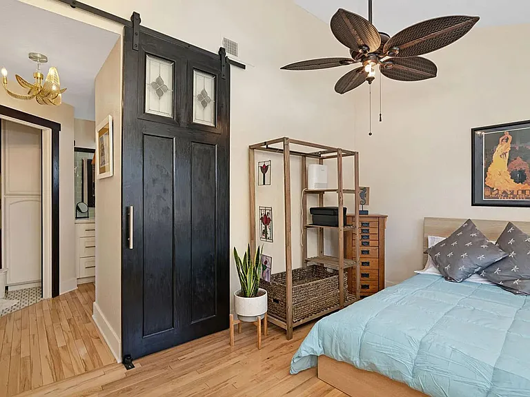 213 Elm Ave — Photo 10
