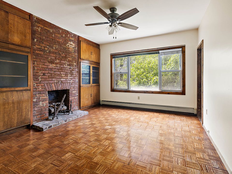 1st image of 133 N 9th St Floor 2