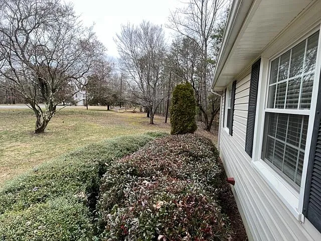 Deboe Rd — Photo 3