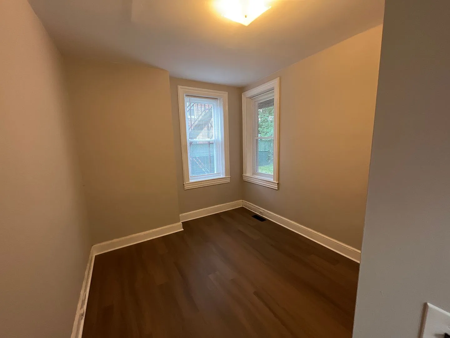 248 E Prospect St — Photo 4