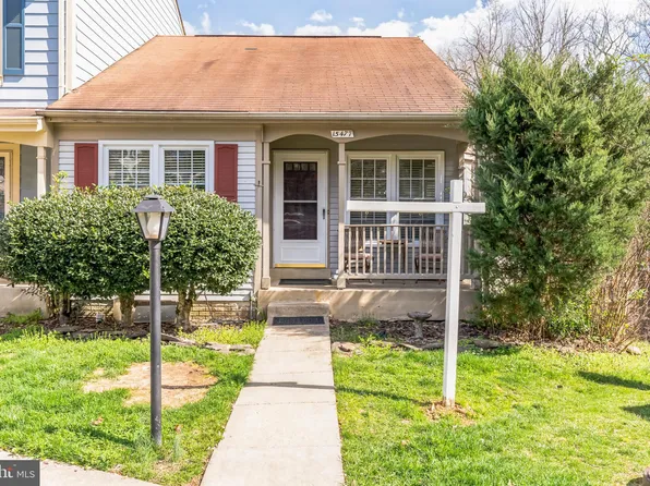 15477 Cliffview Dr, Dumfries, VA 22025