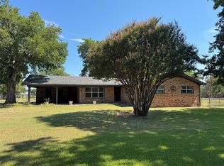 9591 Dripping Springs Rd, Denison, TX 75021