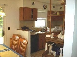 2nd image of 39 Robert Ln