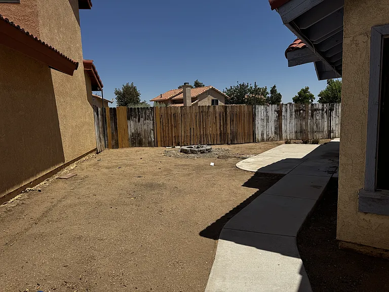 16280 Jasmine St — Photo 10