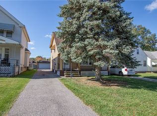 5208 Clement Ave, Maple Heights, OH 44137