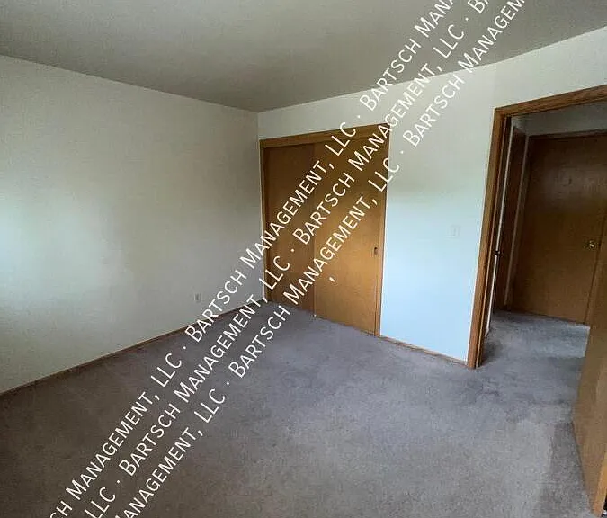 N143W6413 Layton St #6 — Photo 6