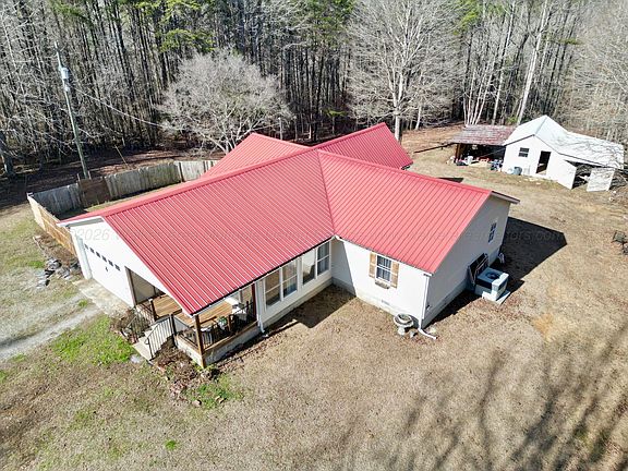 3rd image of 234 Meadow Dr