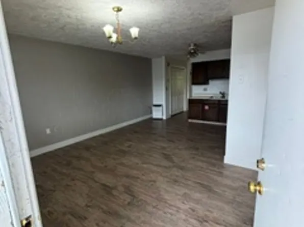 Wayside Manor, 551 S 5 W APT 3, Rexburg, ID 83440