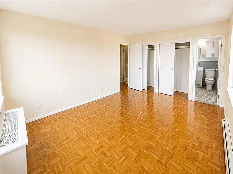 1000 East Ave #507 — Photo 25