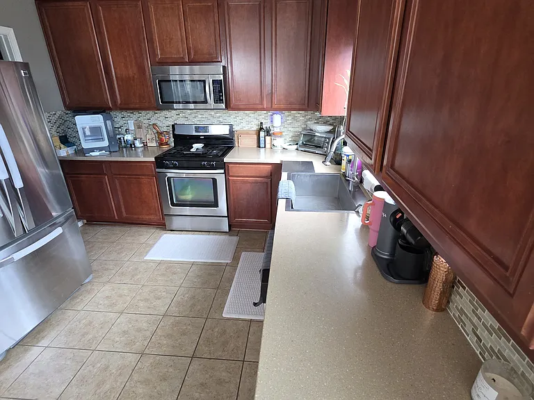 601 Menaul Blvd NE — Photo 19