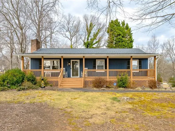 1103 Sequoia Dr, Lewisville, NC 27023