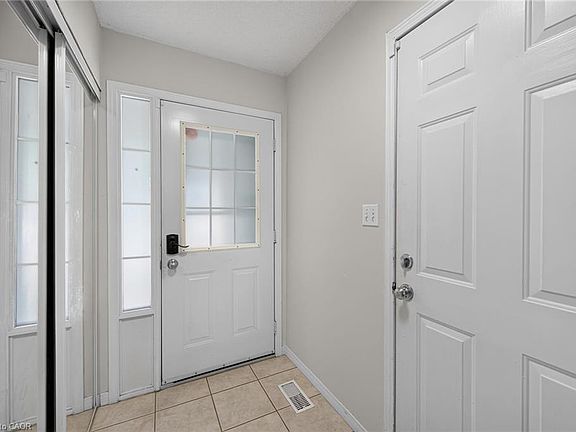 4th image of 485 Green Rd #30