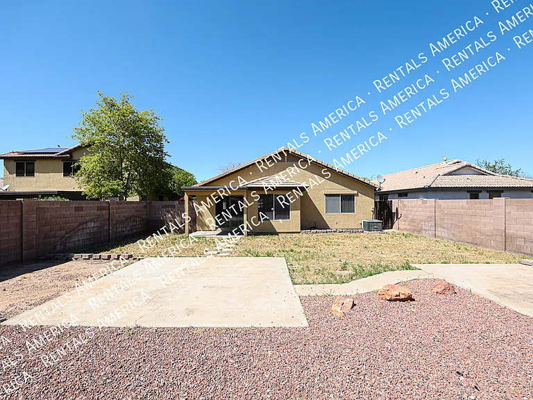 15827 W Yavapai St — Photo 28