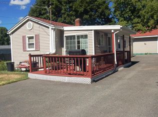 29 Grand Ave, Cumberland, RI 02864