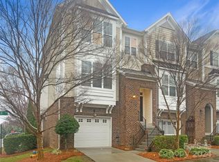 883 Windy Falls Dr, Huntersville, NC 28078