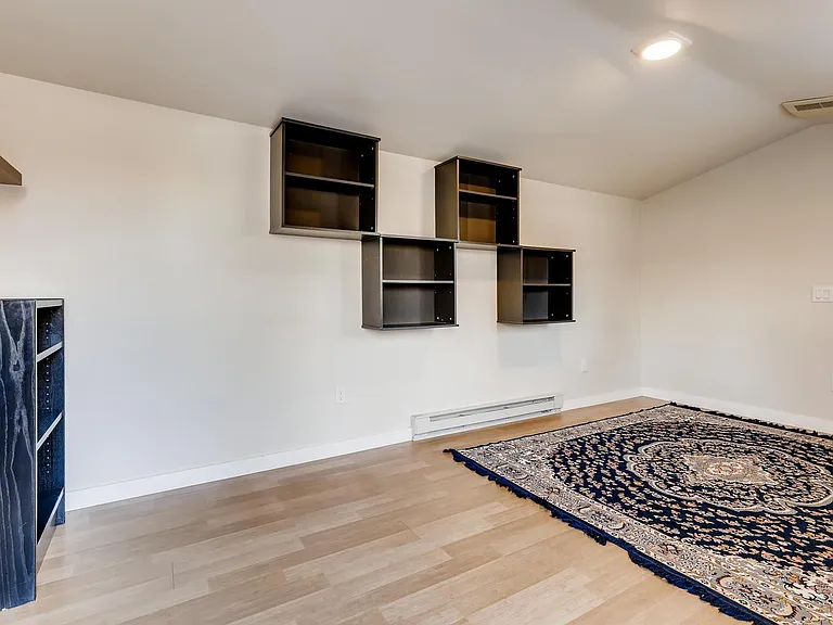 1237 Main St — Photo 19