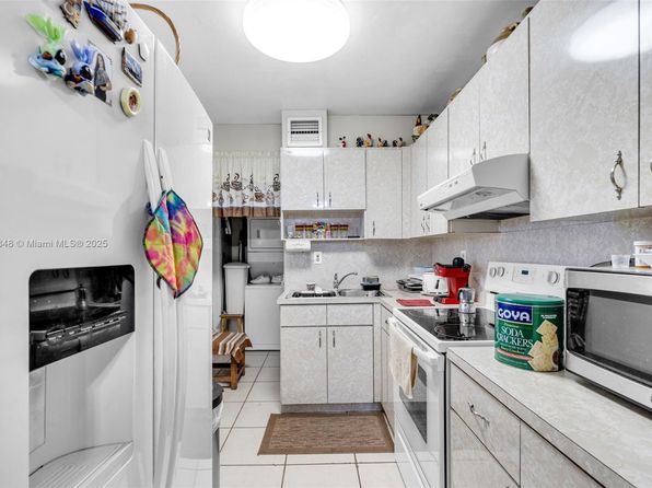 hialeah-florida-43959496 picture