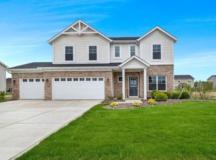 211 Grandale Dr, Valparaiso, IN