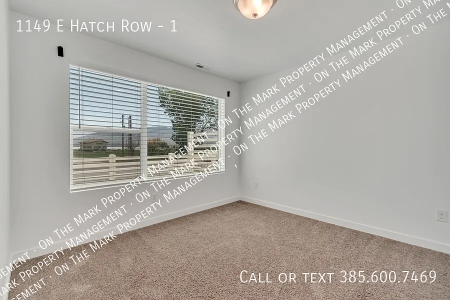 Spectacular View Townhome in Northshore — Photo 4