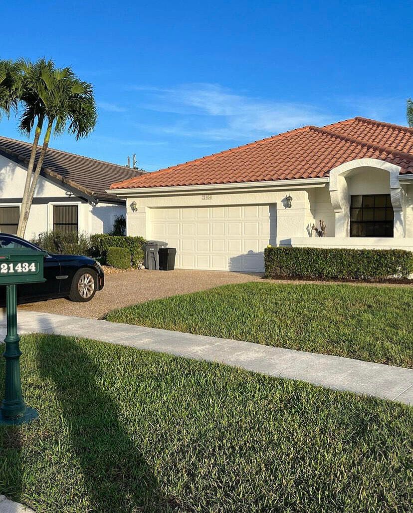 21434 Bridge View Dr