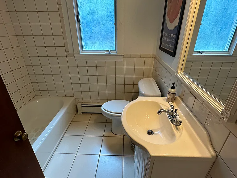 41 Marion St #1 — Photo 6