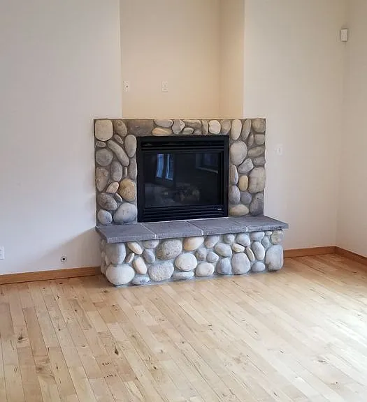 1847 Redwood Dr — Photo 13