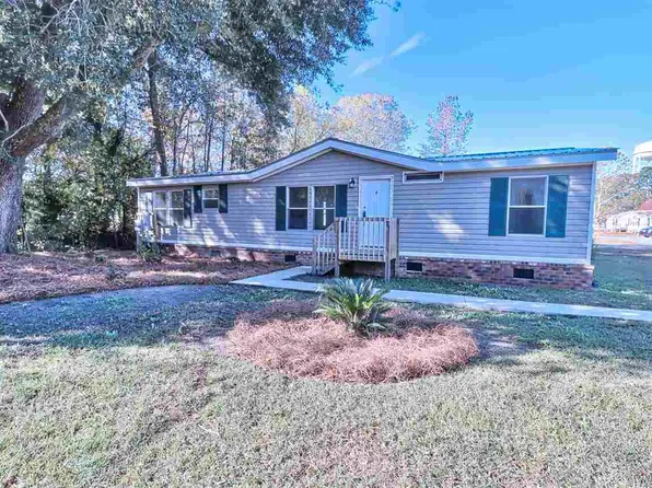 160 Saint Christopher Cir, Pawleys Island, SC 29585