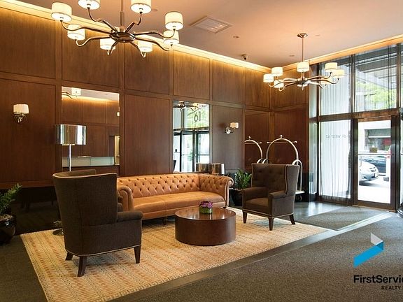 5th image of 61 W 62nd St APT 4D