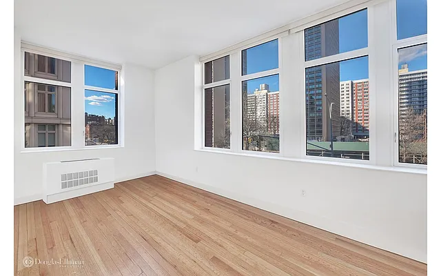 Sold by Douglas Elliman | media 21