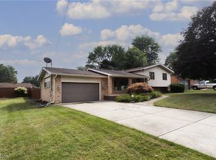 2805 Bears Den Ct, Youngstown, OH 44511