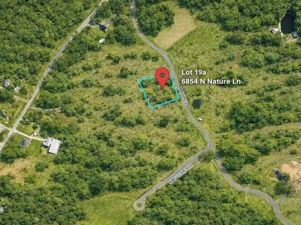 6854 N Nature Ln, La Porte, IN 46350