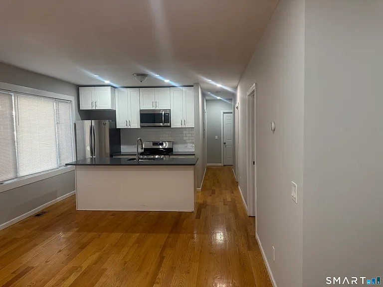 168-170 Kelsey St — Photo 6