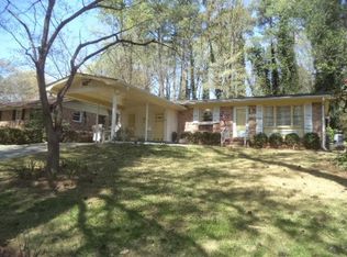 2391 Ridgeway Dr, Atlanta, GA 30360