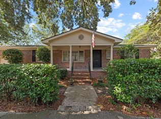 251 Bennett St, Mount Pleasant, SC 29464