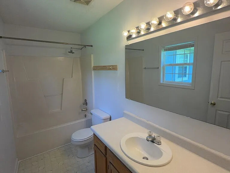436 Dion Dr — Photo 10